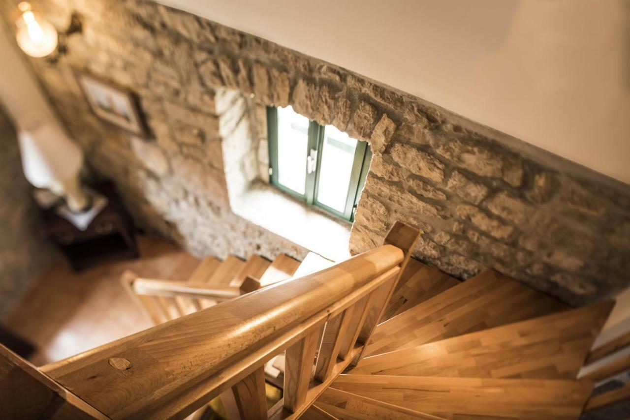 Villa Cetina Milasi Eksteriør billede