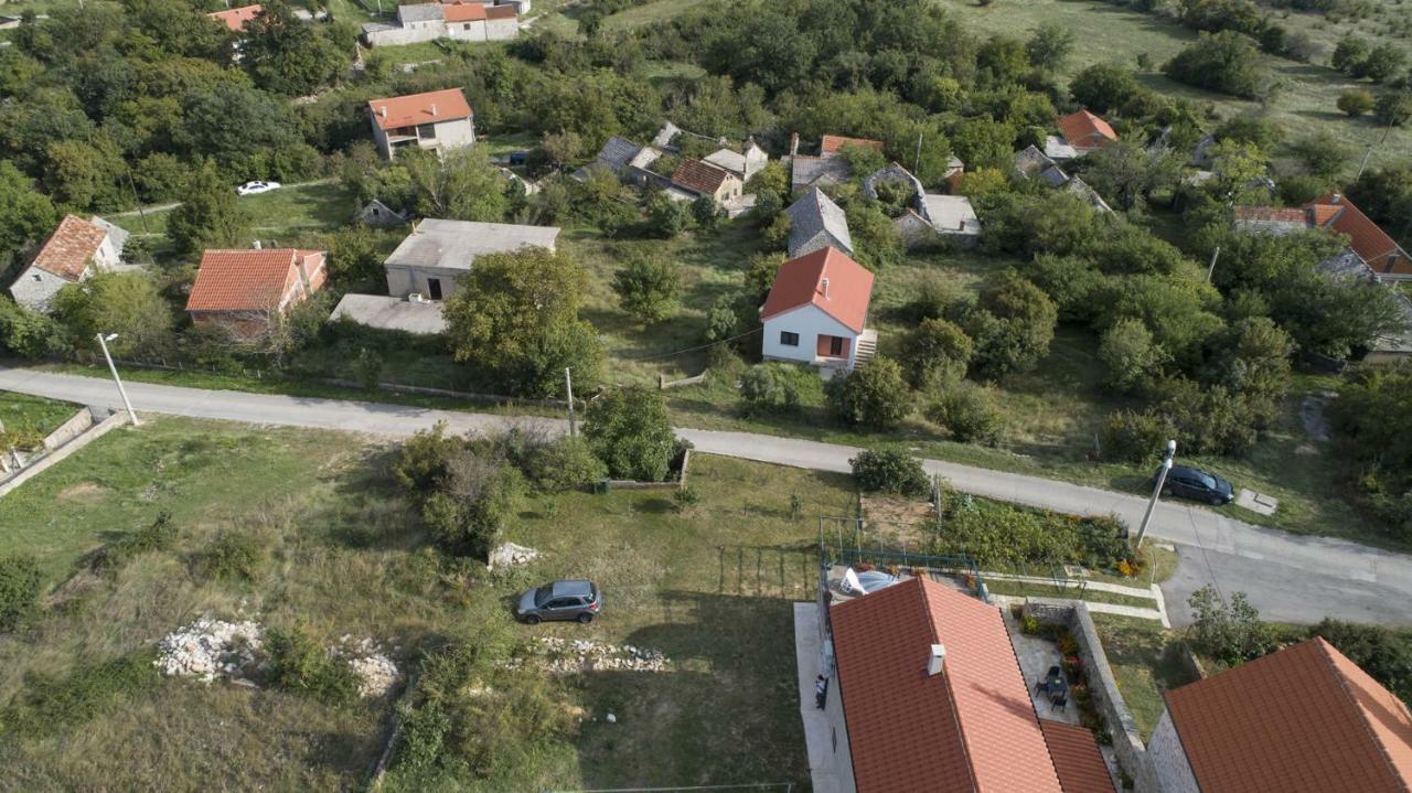 Villa Cetina Milasi Eksteriør billede
